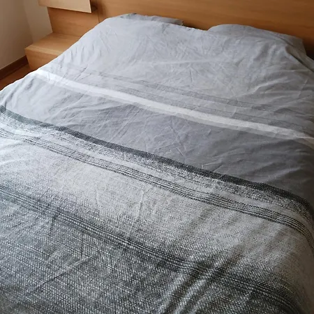 Hert Vlakbij Zee * Ostenda